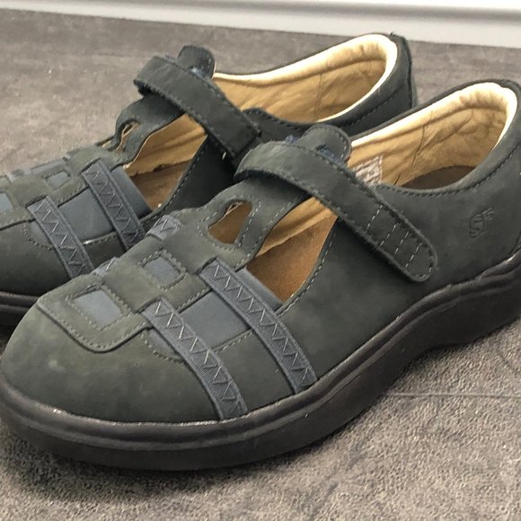 Sure Fit Acapulco  Mary Jane Leather Shoes Size 7 - Picture 1 of 10